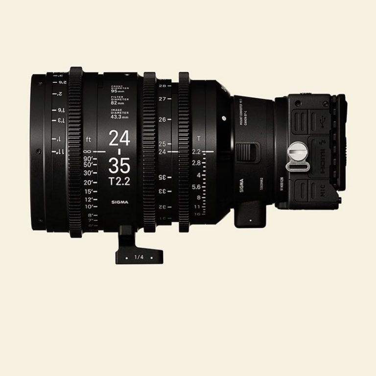 "Fortissimo, Pianissimo" Is the New World’s Smallest FullFrame