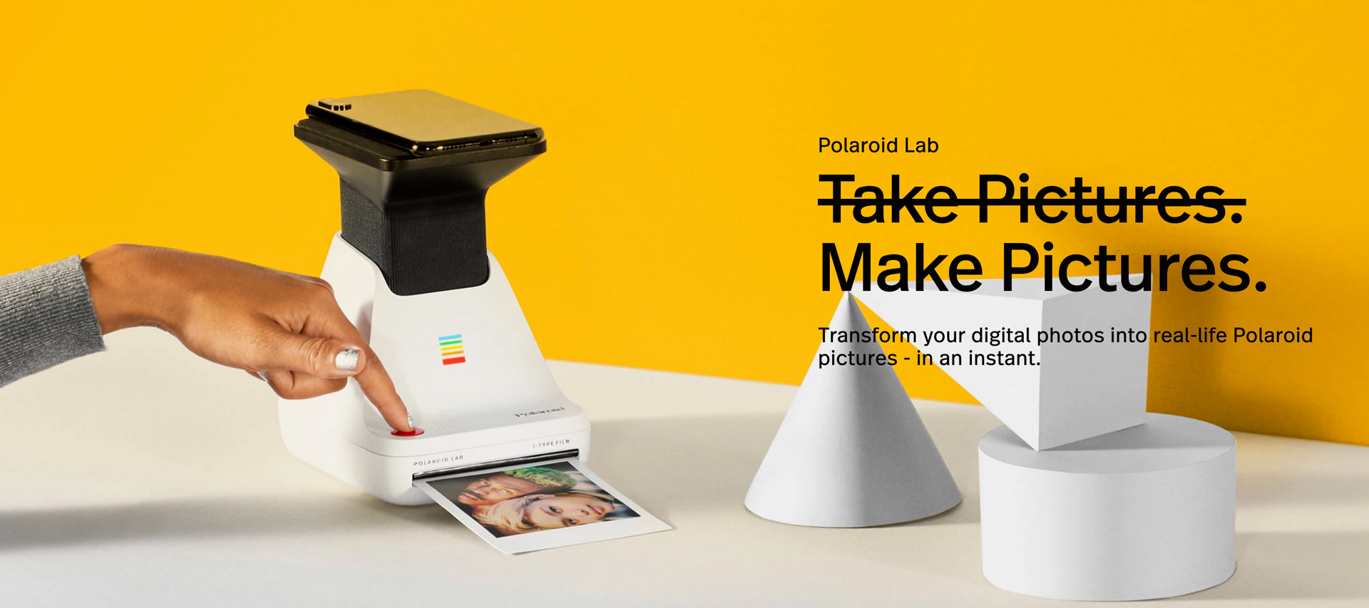 Polaroid's Newest Printer Gives Analog Life to Smartphone Pictures