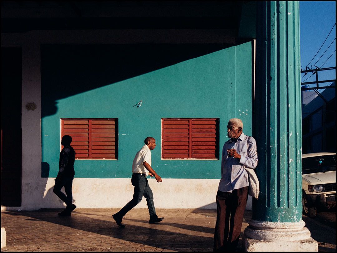 sasha-zenkovich-exibart-street-photography-contest-2019-03