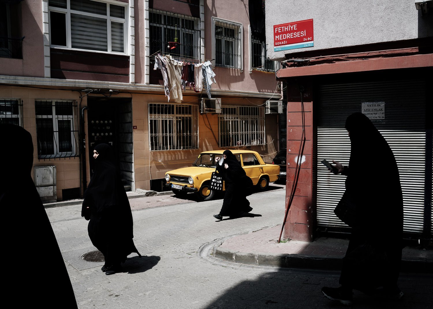 exibart-street-finalist-sasha-zenkovich-interview-exibart-street-photography-03