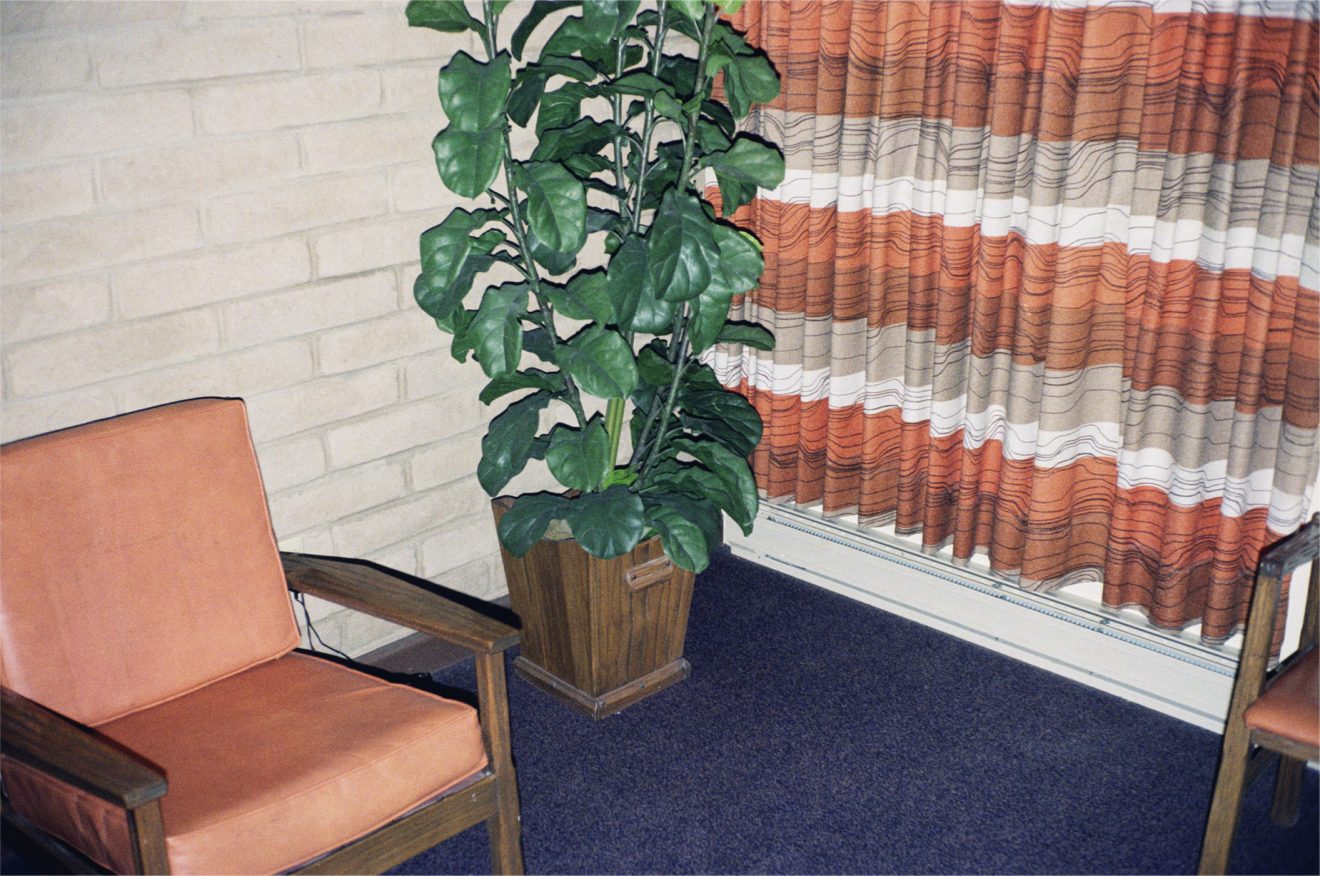 stephen-shore-american-surfaces-revised-expanded-edition-exibart