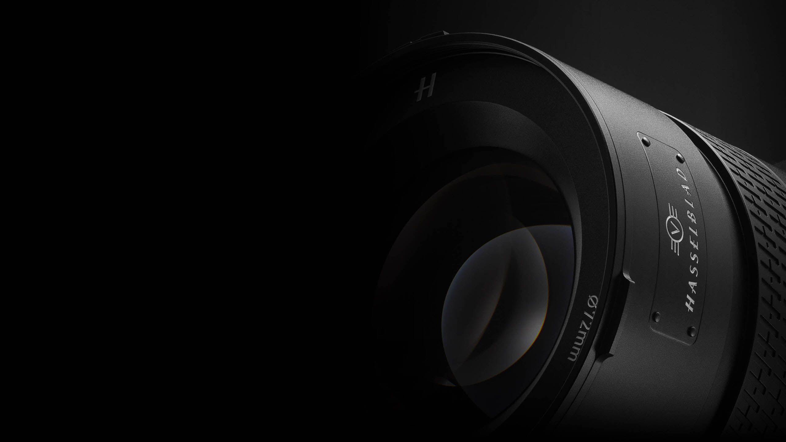 Hasselblad Enhance the X System Lens Lineup - Exibart Street