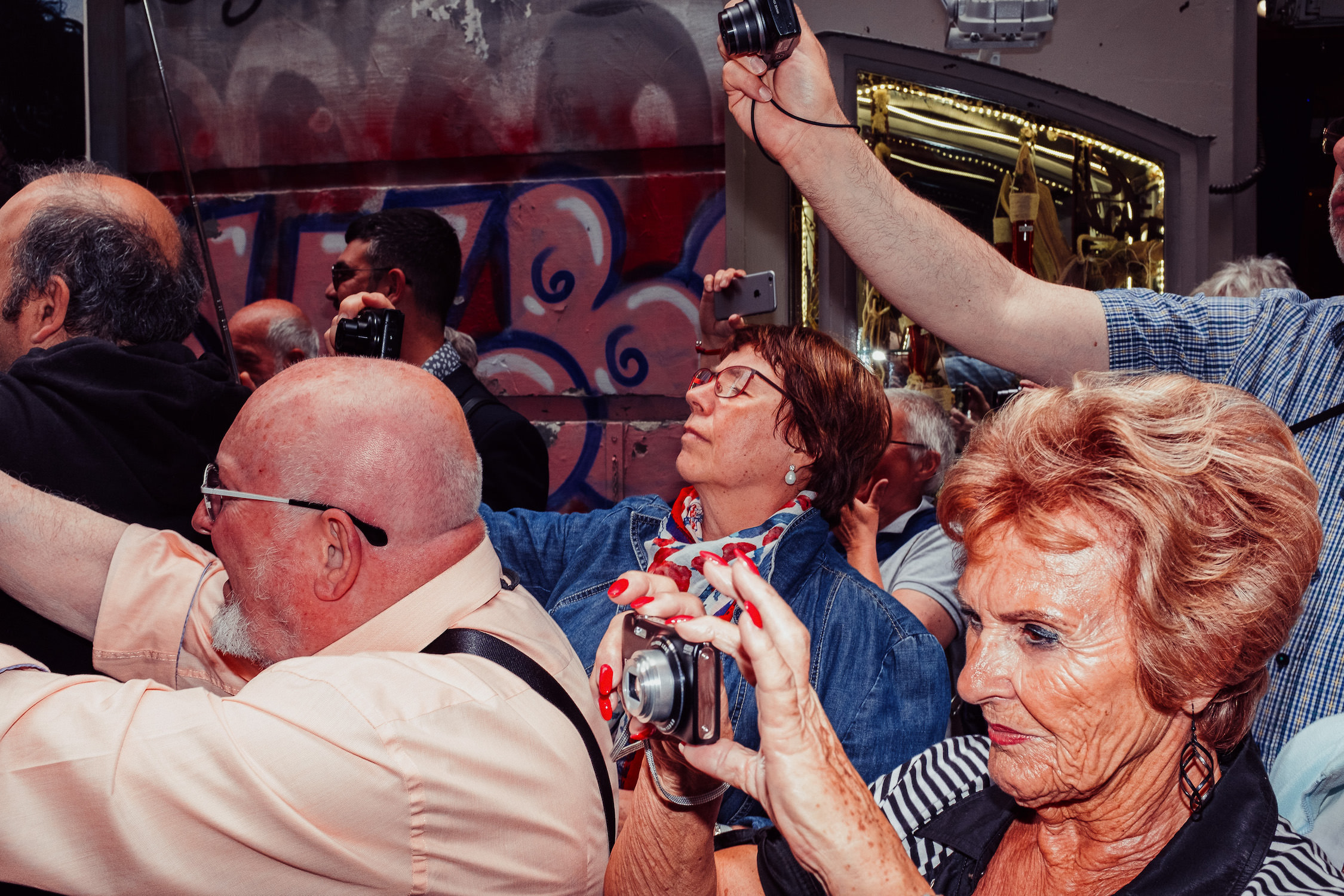stefano-carotenuto-best-series-finalist-of-2022-exibart-street-contest-exibart-street-photography-09