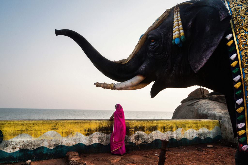 md-enamul-kabir-best-series-finalist-of-2022-exibart-street-contest-exibart-street-photography-07
