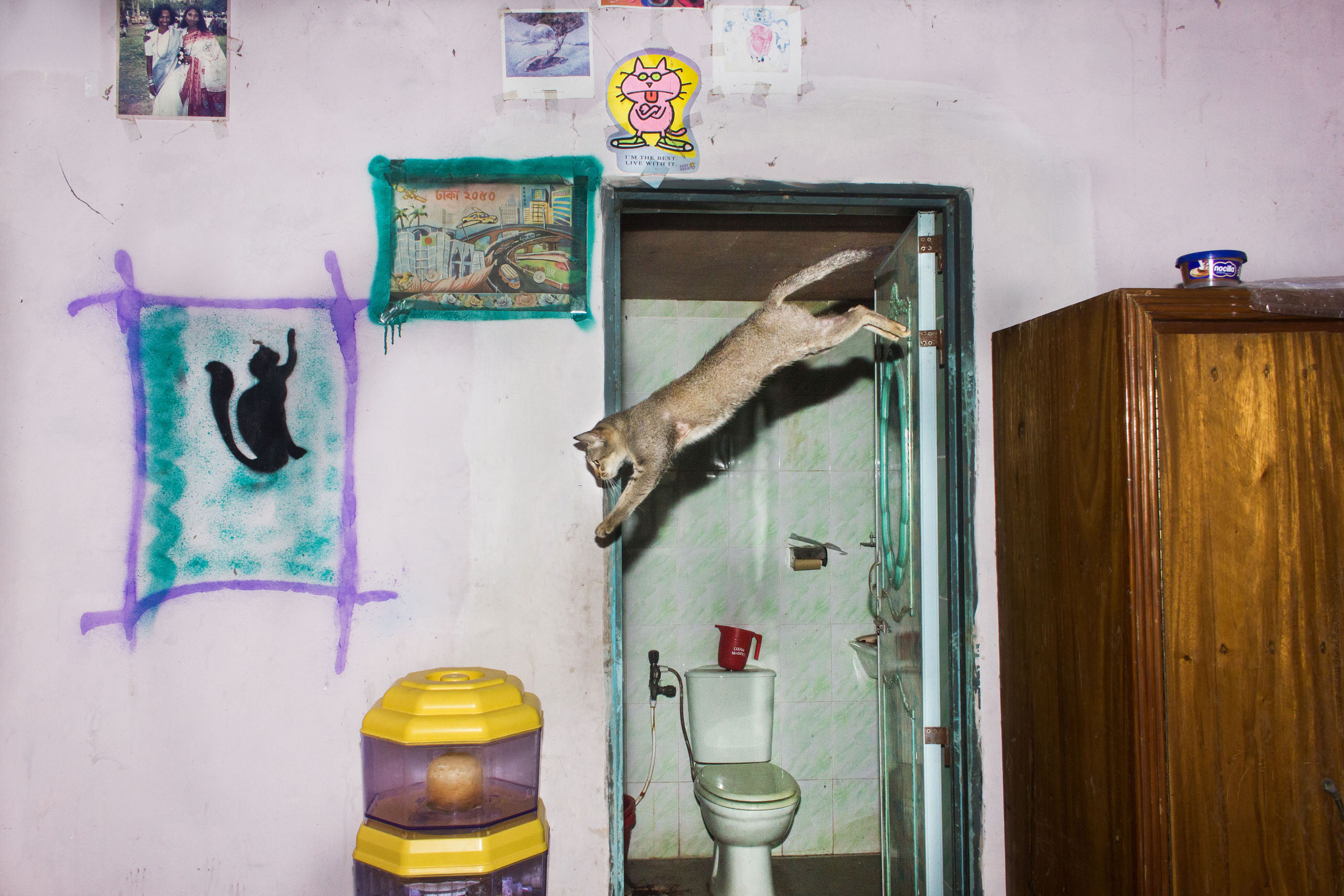 md-enamul-kabir-best-series-finalist-of-2022-exibart-street-contest-exibart-street-photography-17