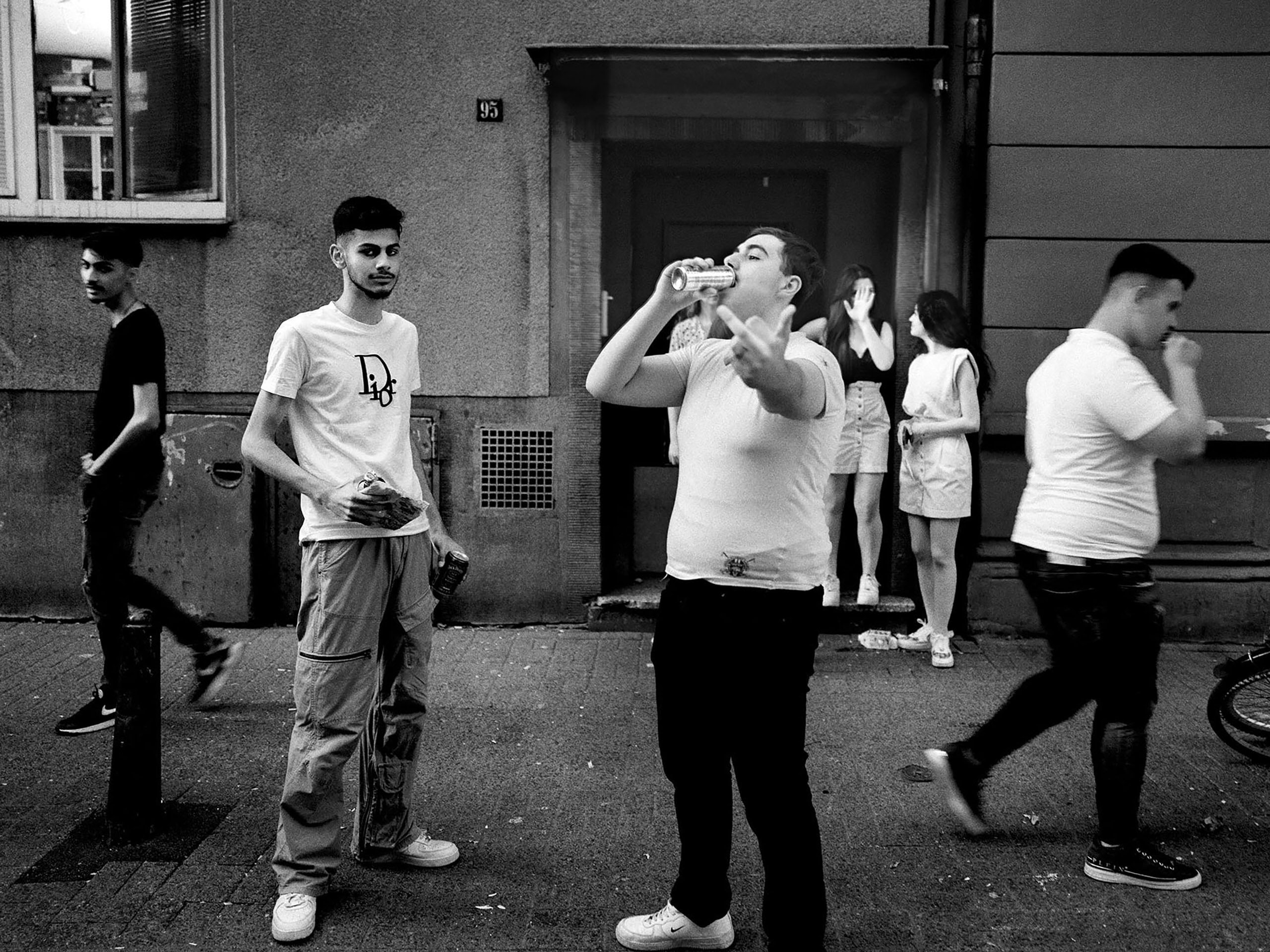 toby-binder-best-series-finalist-of-2022-exibart-street-contest-exibart-street-photography-15