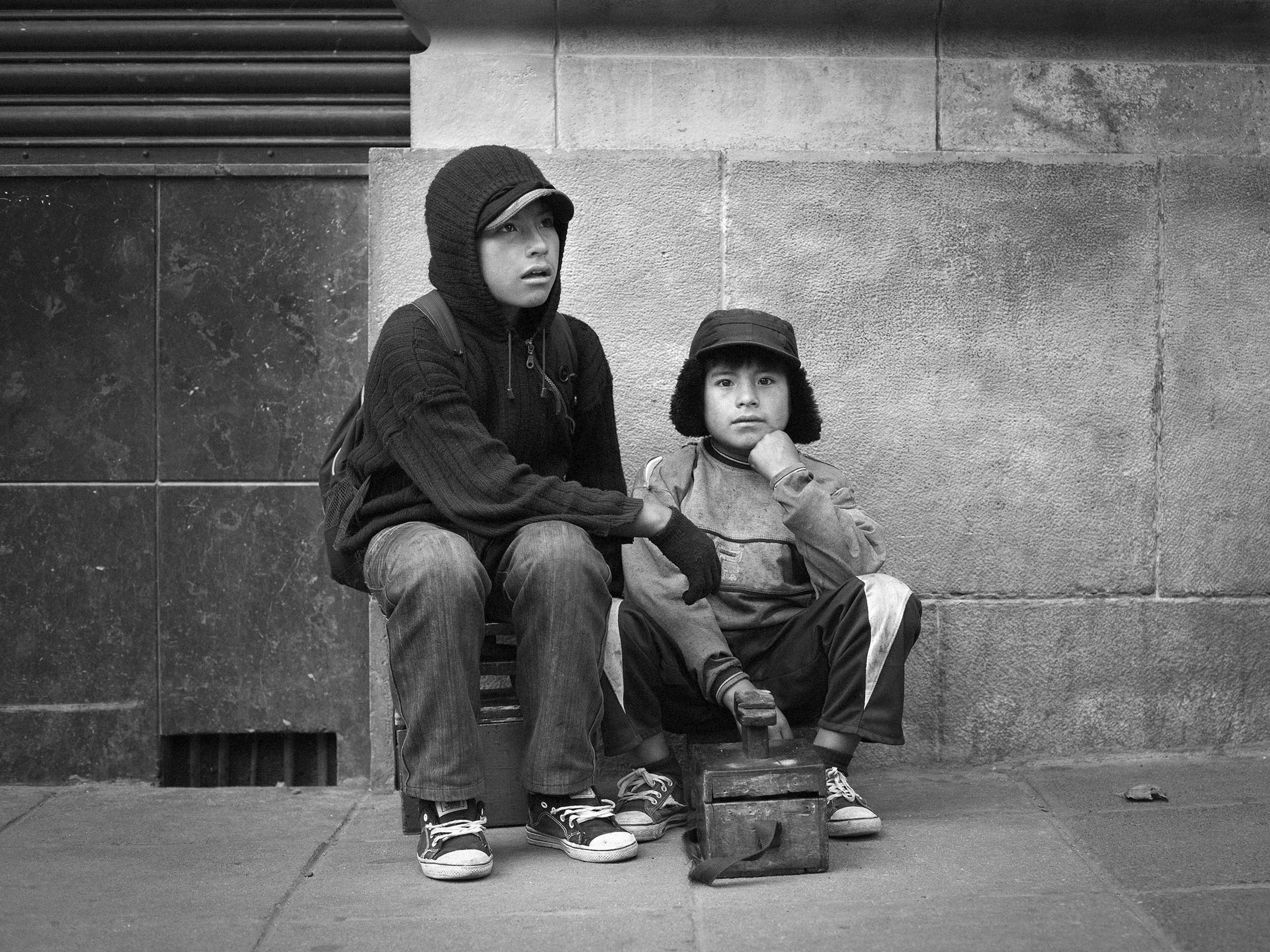 toby-binder-best-series-finalist-of-2022-exibart-street-contest-exibart-street-photography-25
