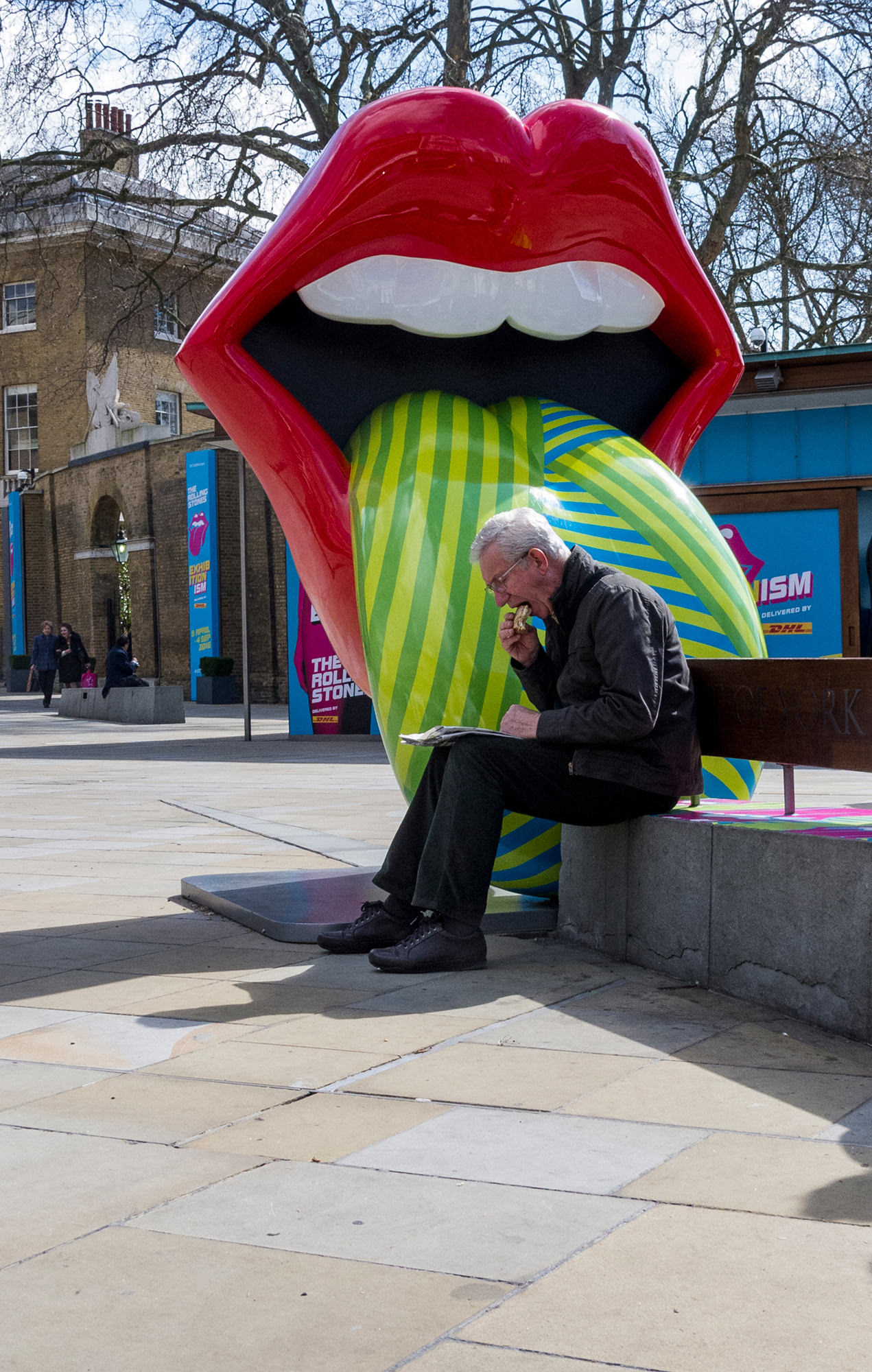 alan-burles-best-series-finalist-of-2022-exibart-street-contest-exibart-street-photography-17