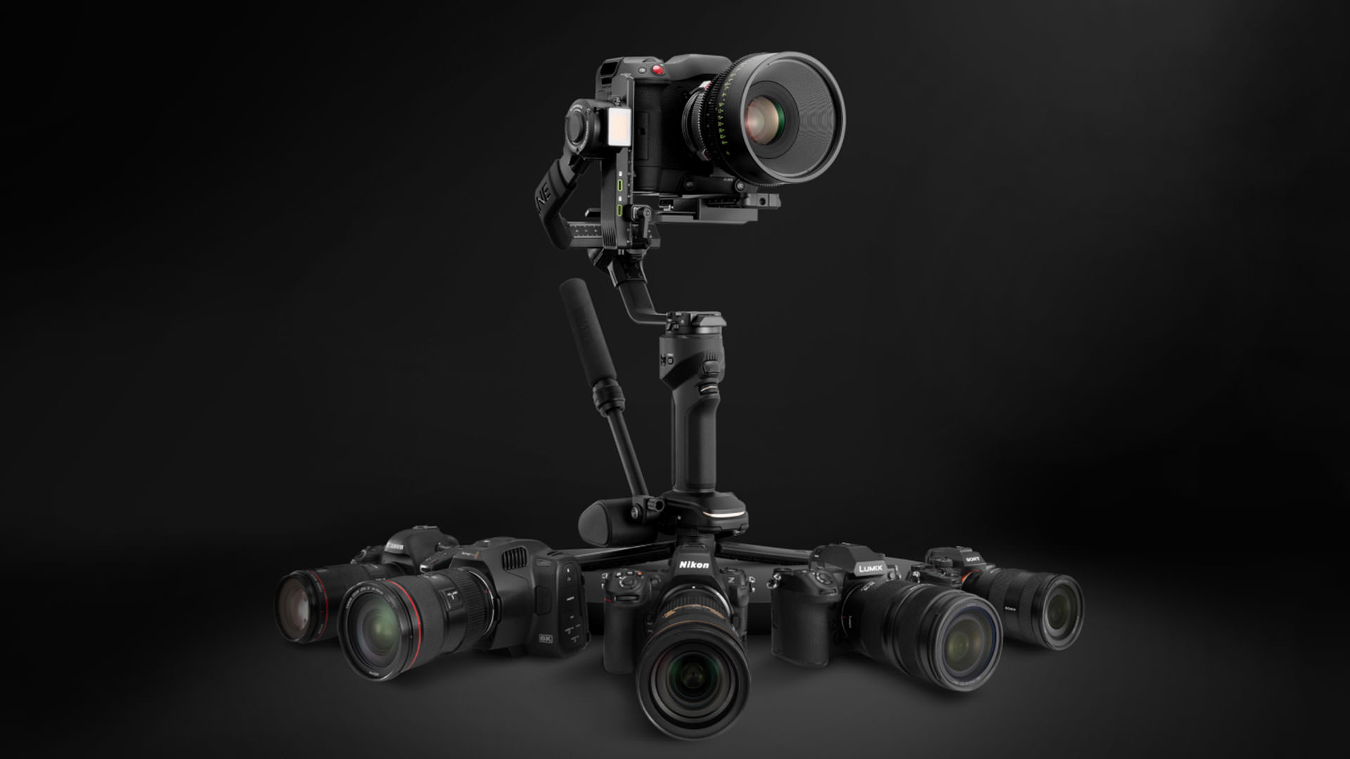 Zhiyun Unveils The Crane 4 Gimbal Exibart Street Zhiyun Unveils The Crane 4 Gimbal Exibart Street