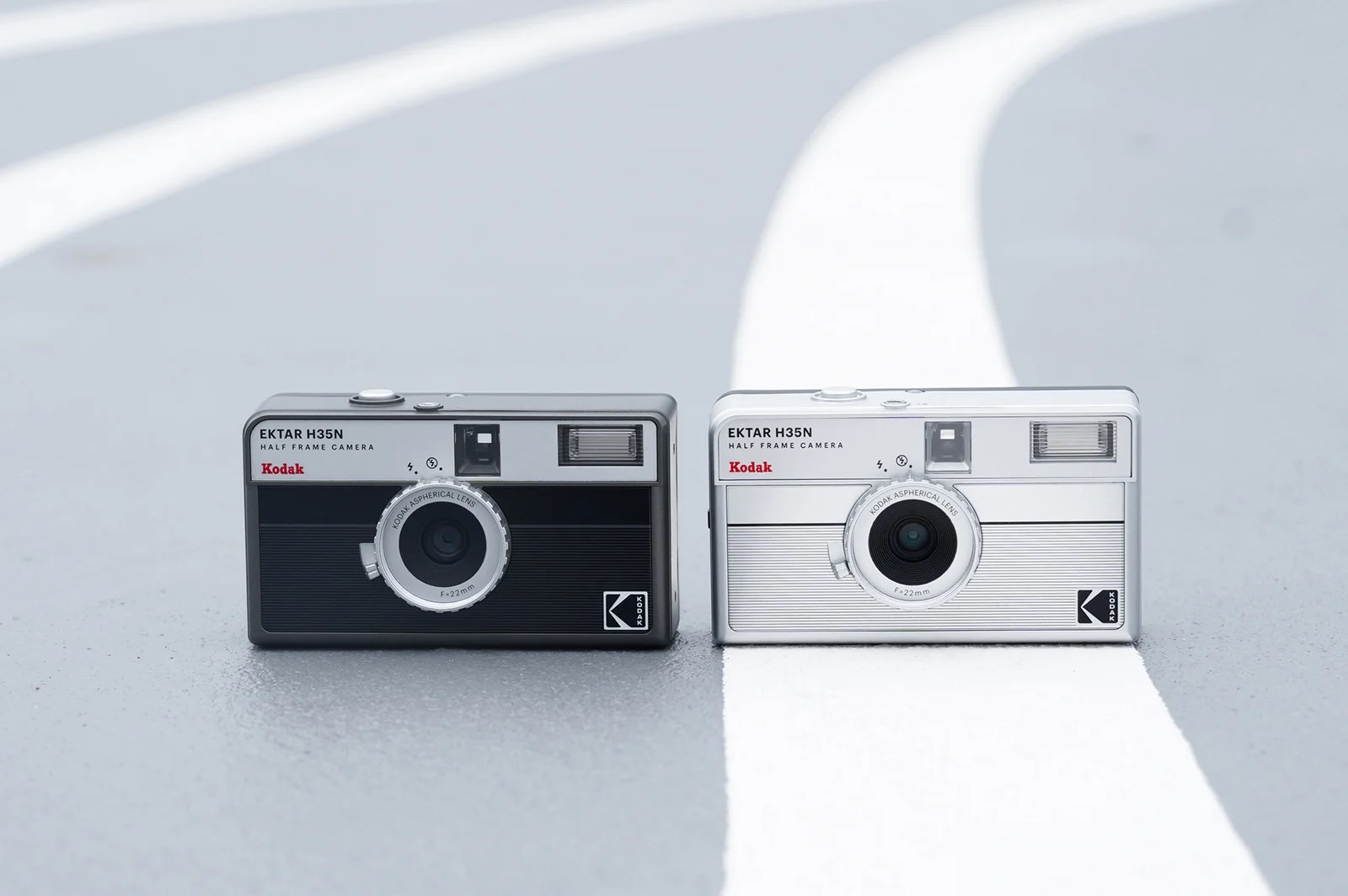Kodak Unveils the H35N Ektar Half-Frame Film Camera - Exibart Street
