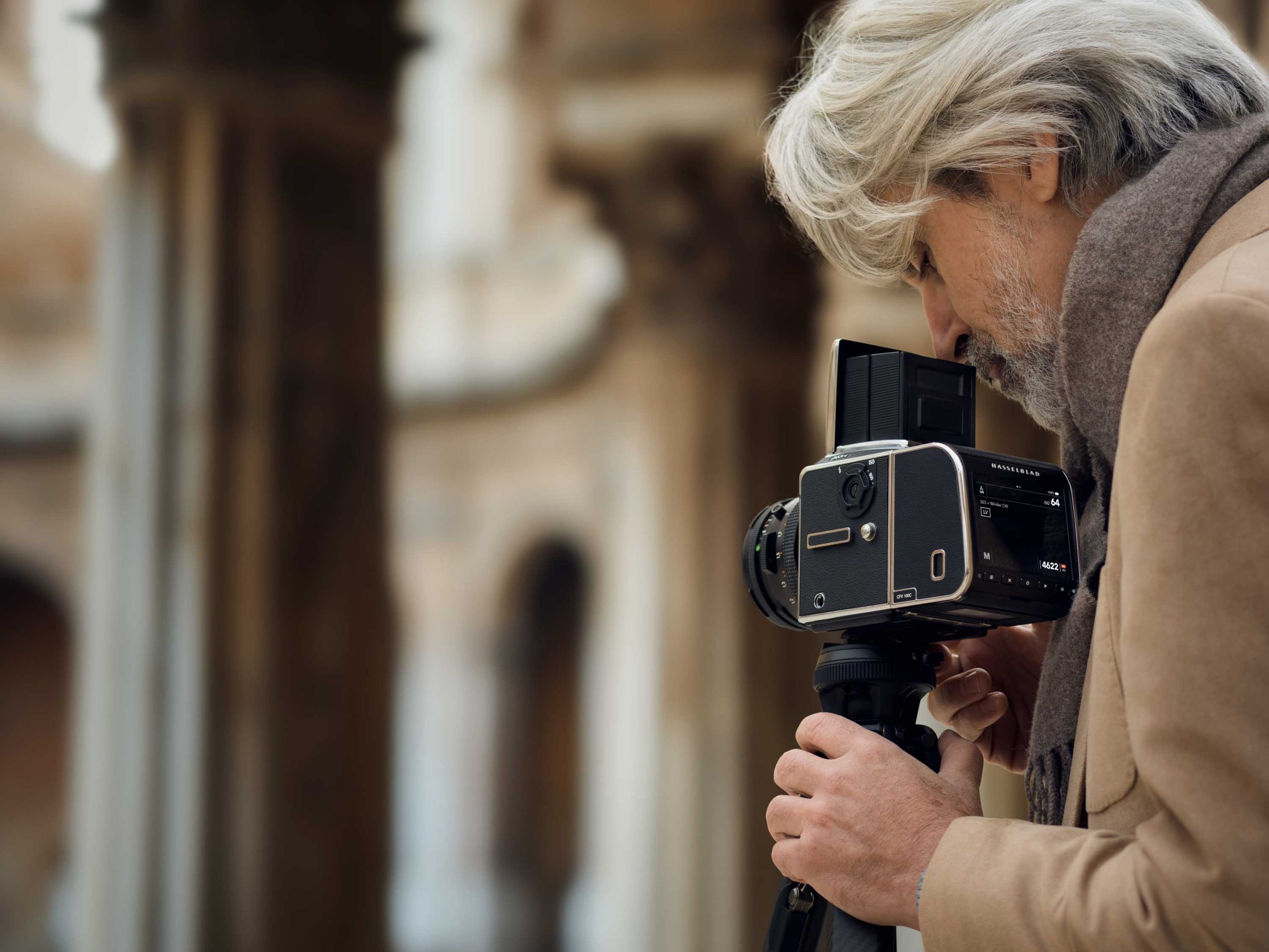 Hasselblad Unveils the 907X & CFV 100C - Exibart Street