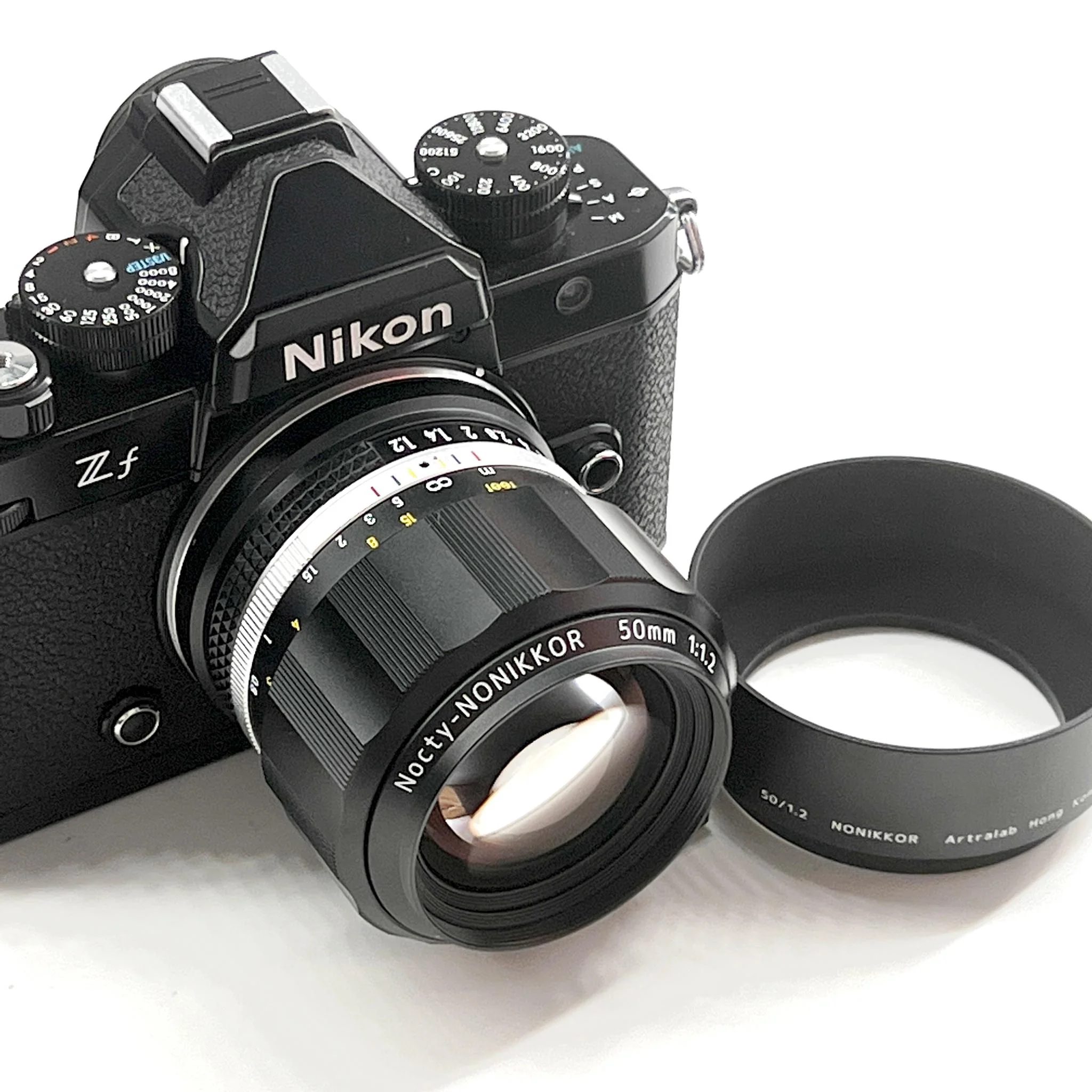 ニコマートFT Nikkor 105mm f/2.5 、50mm f/1.4付 through the Nikon F