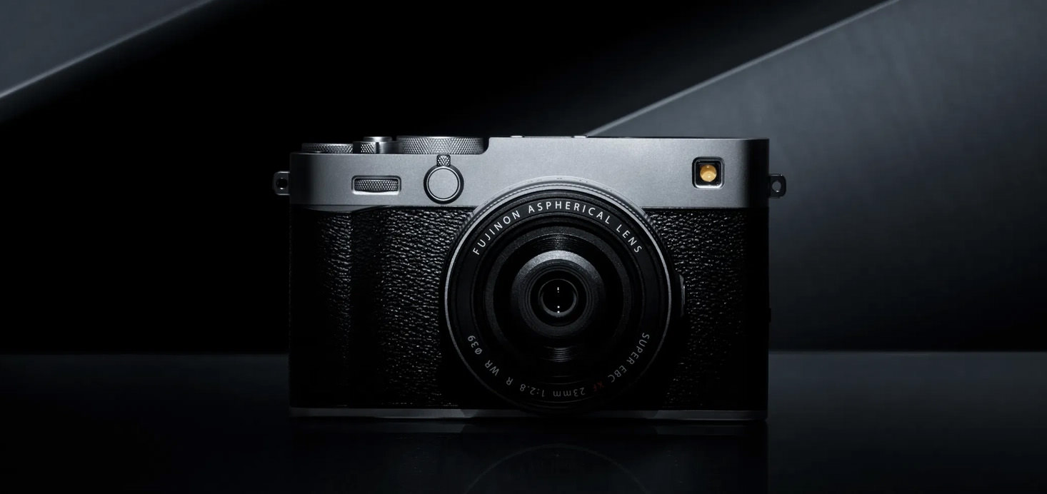 Fujifilm Launches X-E5 Featuring IBIS and Custom Film Simulations