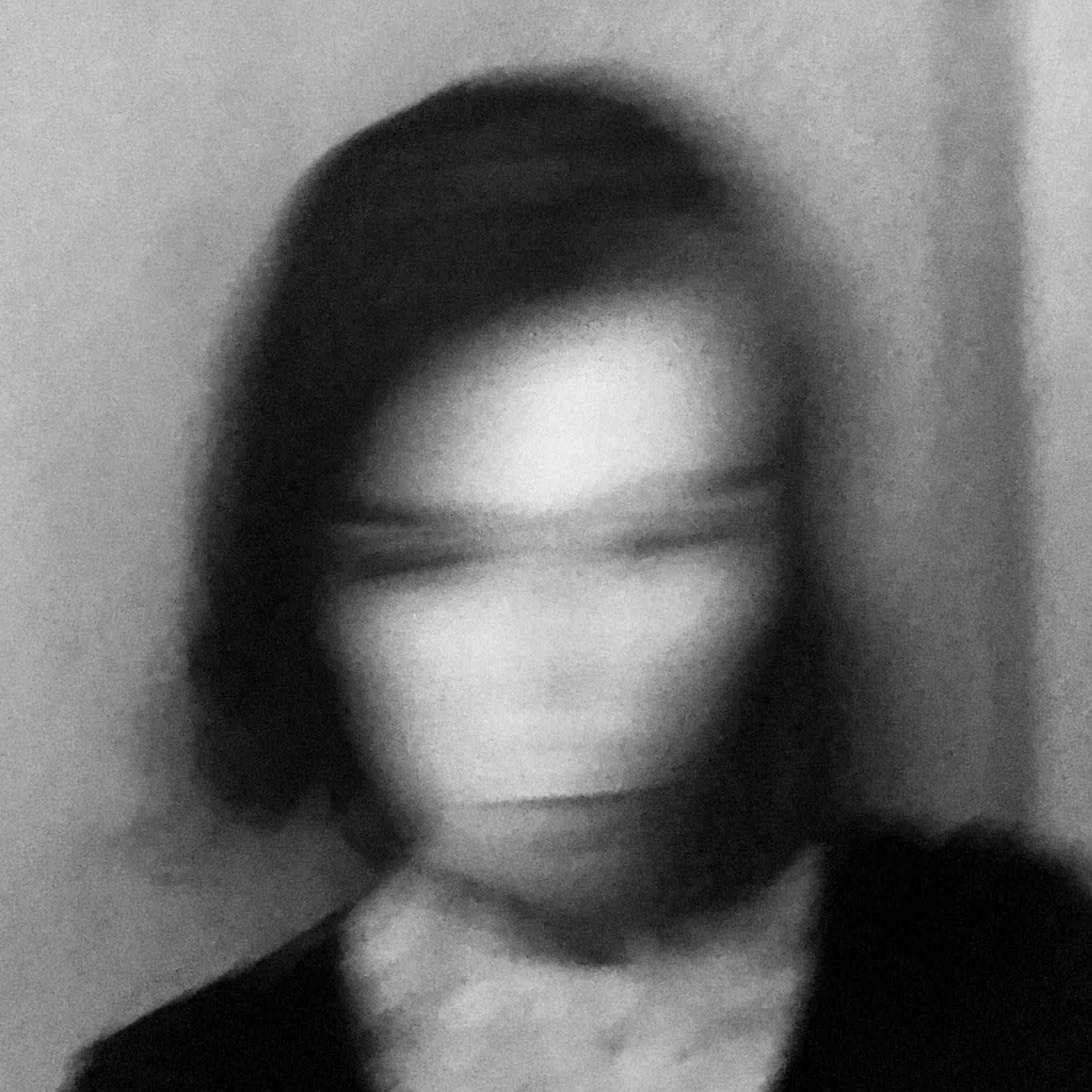 alison-mccauley-shimmers-exibart-street-photography-01