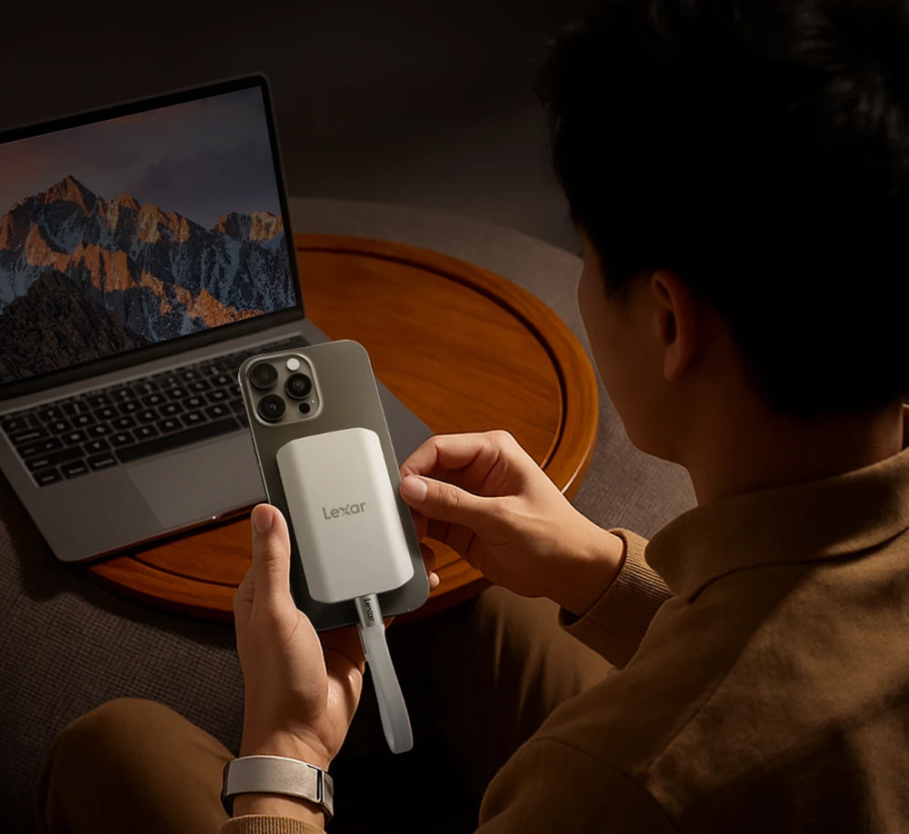 lexar-magsafe-es5-portable-ssd-exibart-street-photography-04