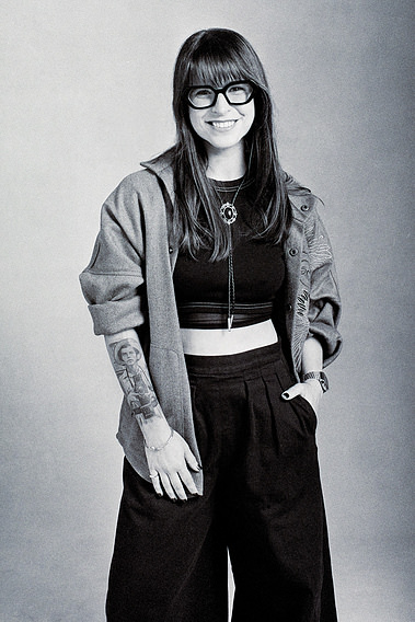 monaris-collecting-hands-exibart-street-photography-01