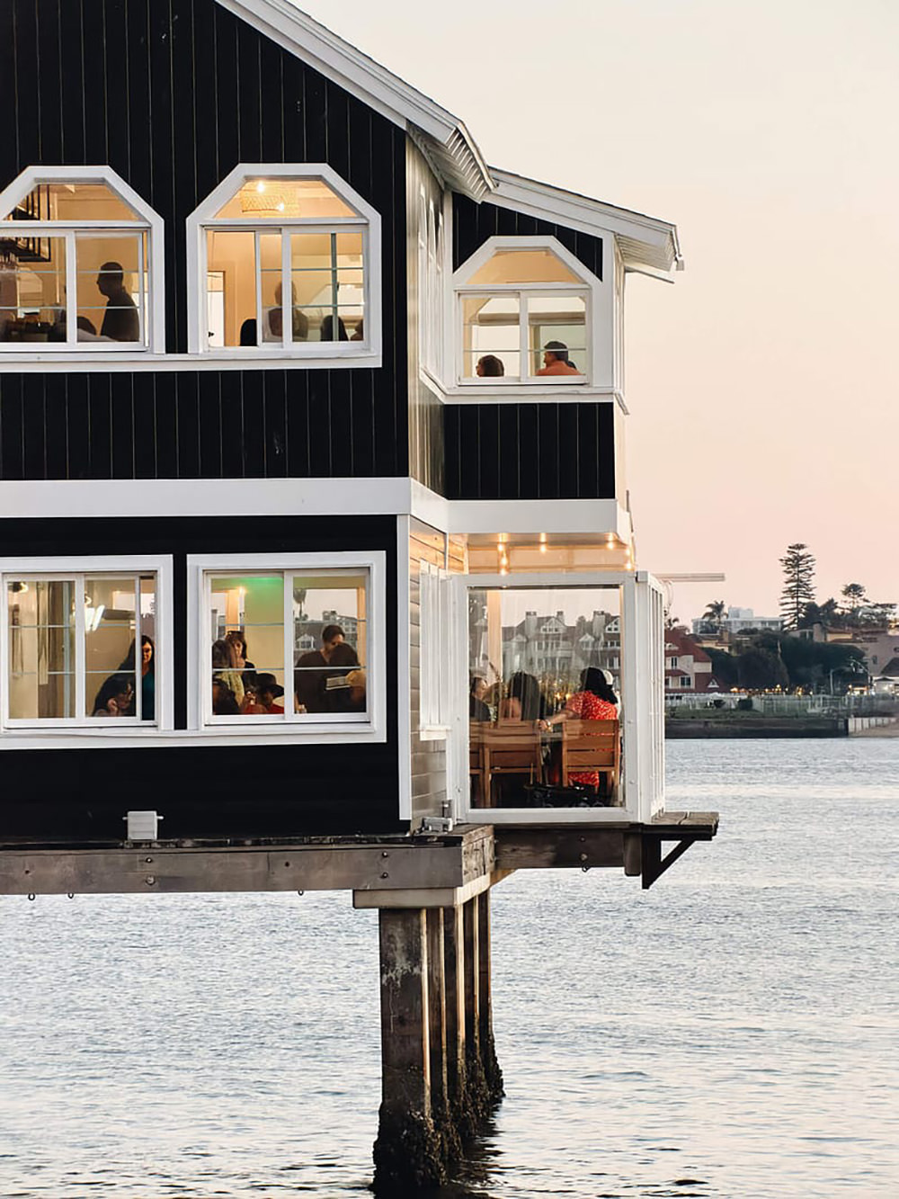 sandmarc-48mm-telephoto-lens-iphone-exibart-street-photography-16