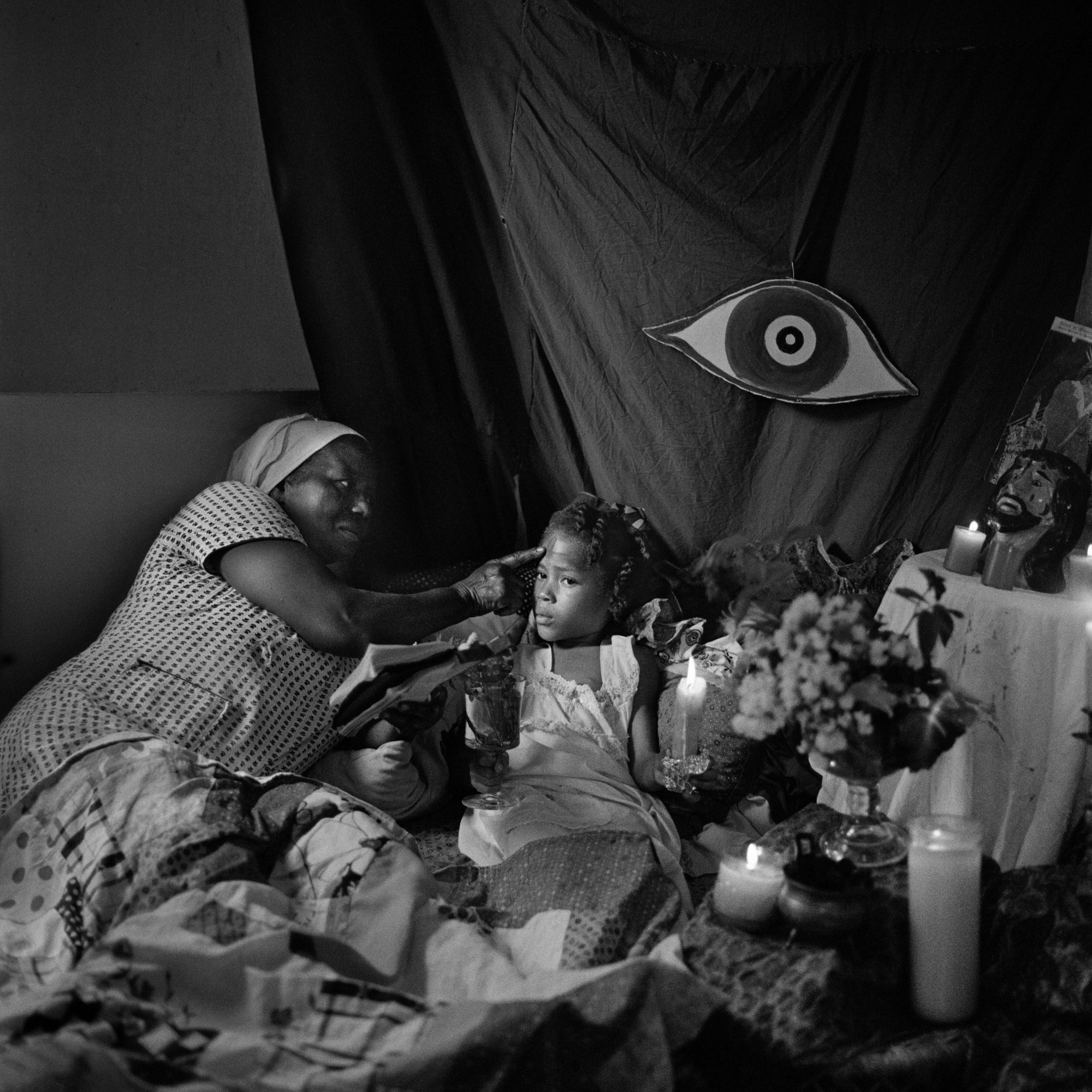 sandra-eleta-a-gaze-into-the-heart-of-panama-exibart-street-photography-06