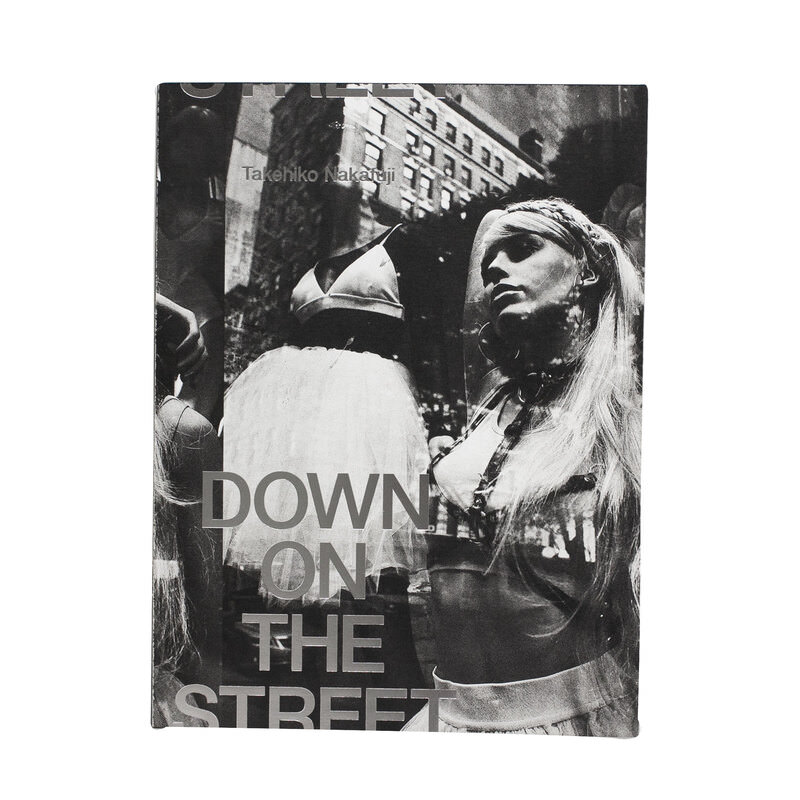 takehiko-nakafuji-down-on-the-street-exibart-street-photography-02