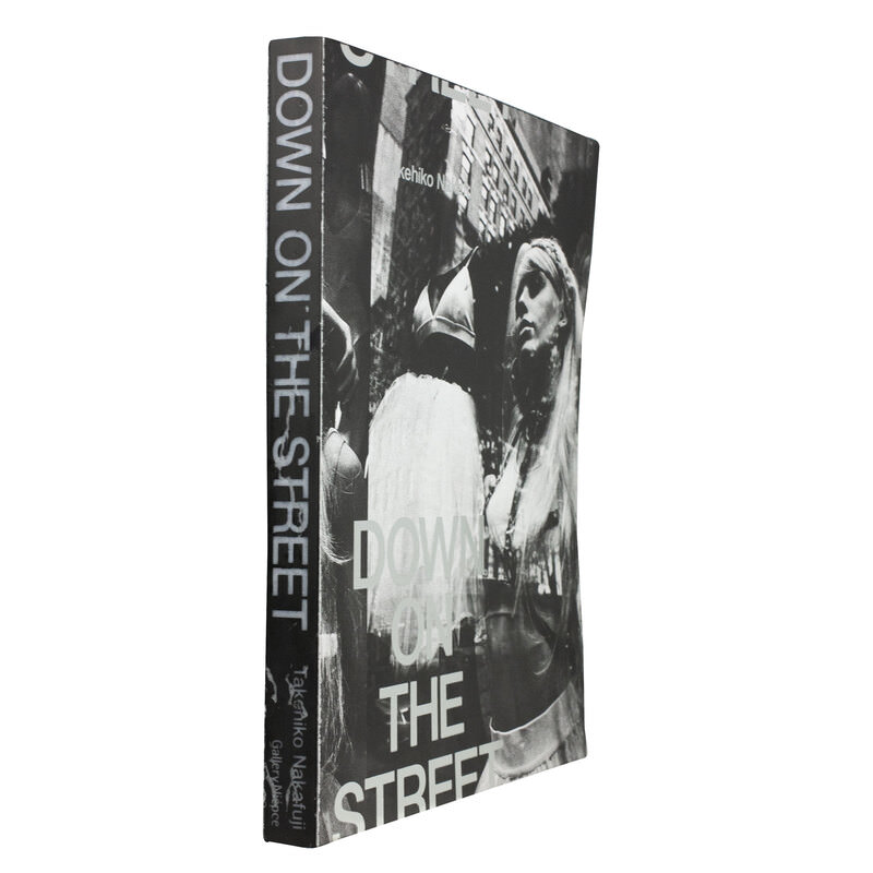 takehiko-nakafuji-down-on-the-street-exibart-street-photography-03