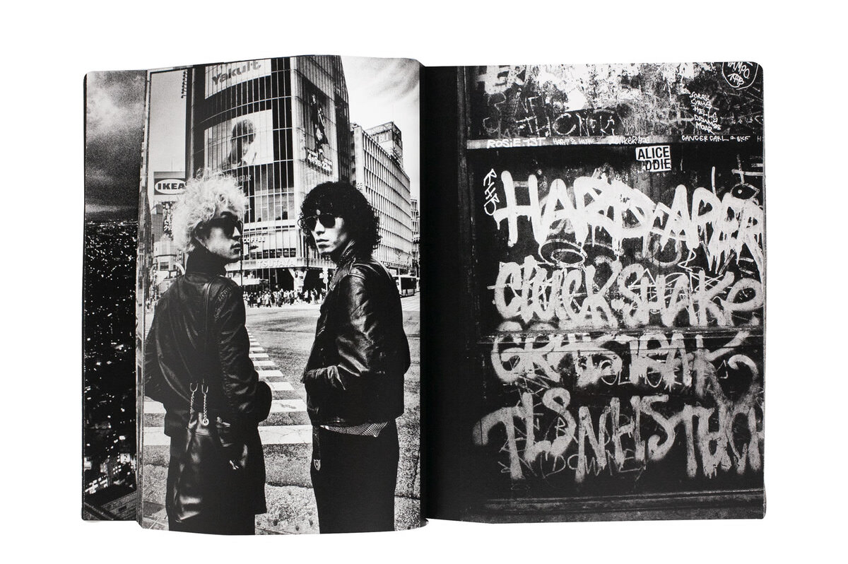 takehiko-nakafuji-down-on-the-street-exibart-street-photography-08