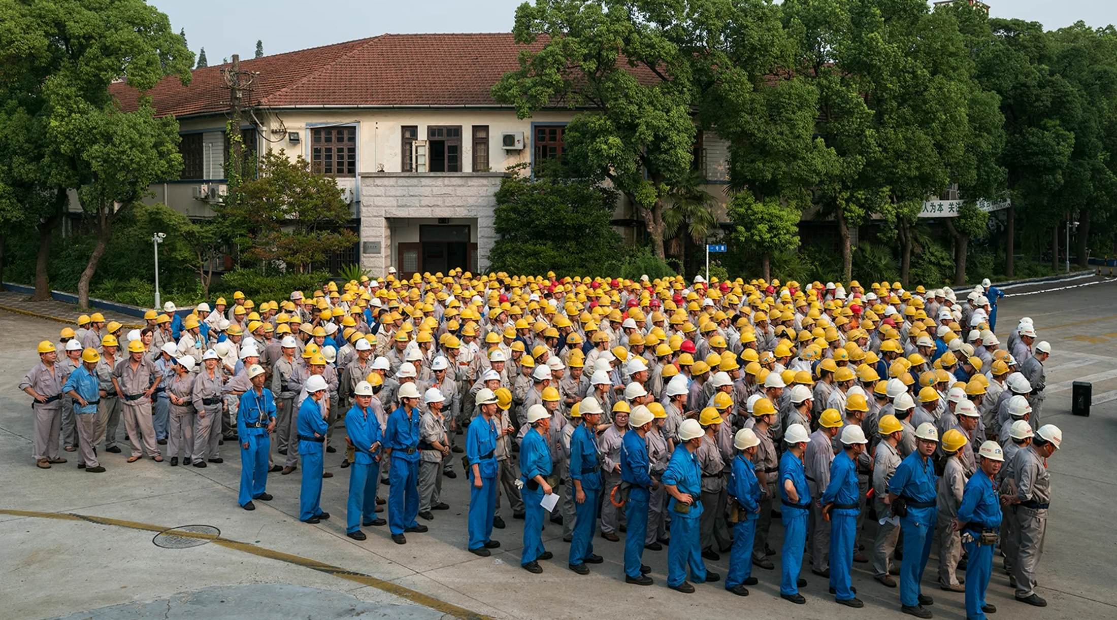 daniel-lee-postaer-mothers-land-exibart-street-photography-03