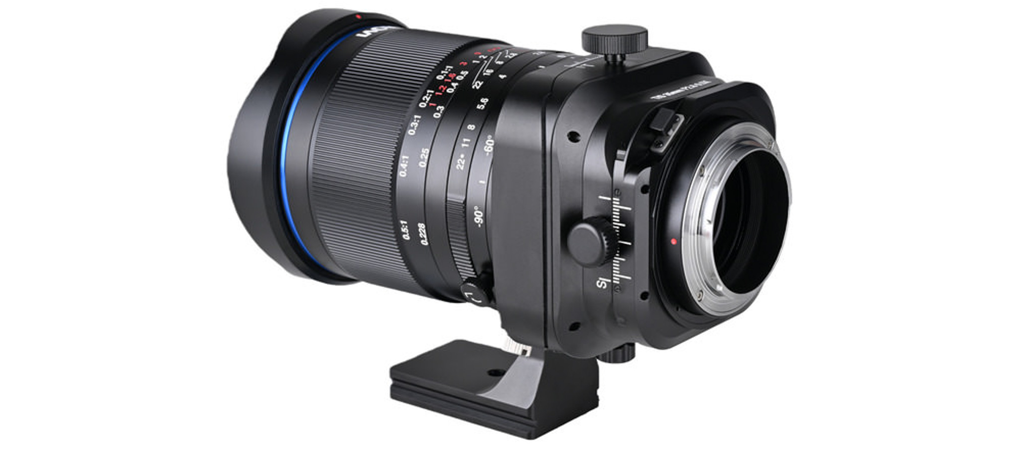 venus-optics-35mm-f-2-8-tilt-shift-macro-exibart-street-photography-04