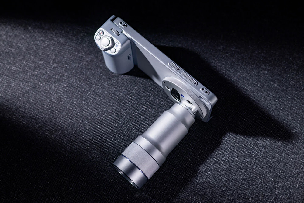 vivo-x300-ultra-400mm-extender-exibart-street-photography-01