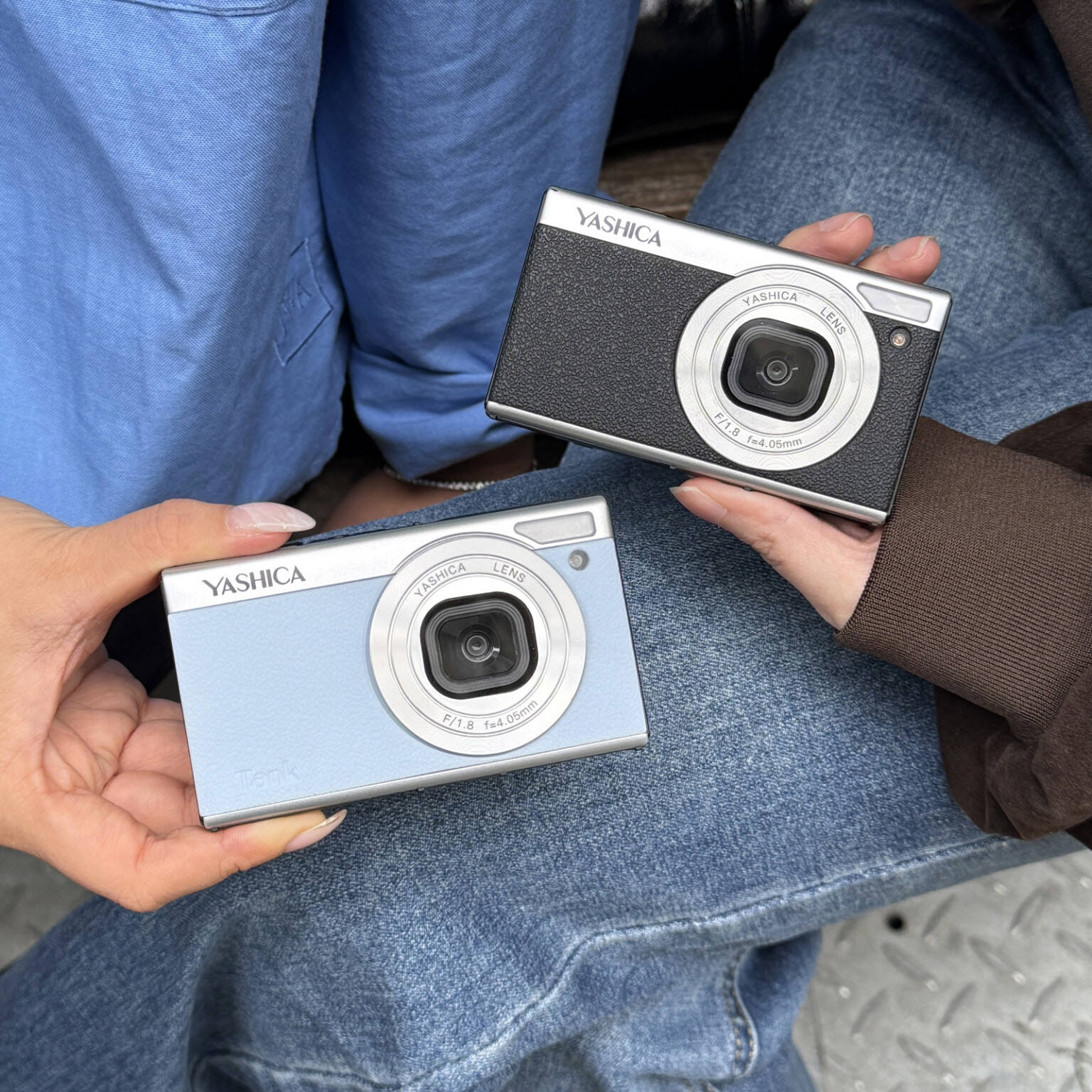 YASHICA Tank コンパクトデジタルカメラ 本体 YASHICA Tank コンパクトデジタルカメラ 本体 YASHICA Tank Compact
