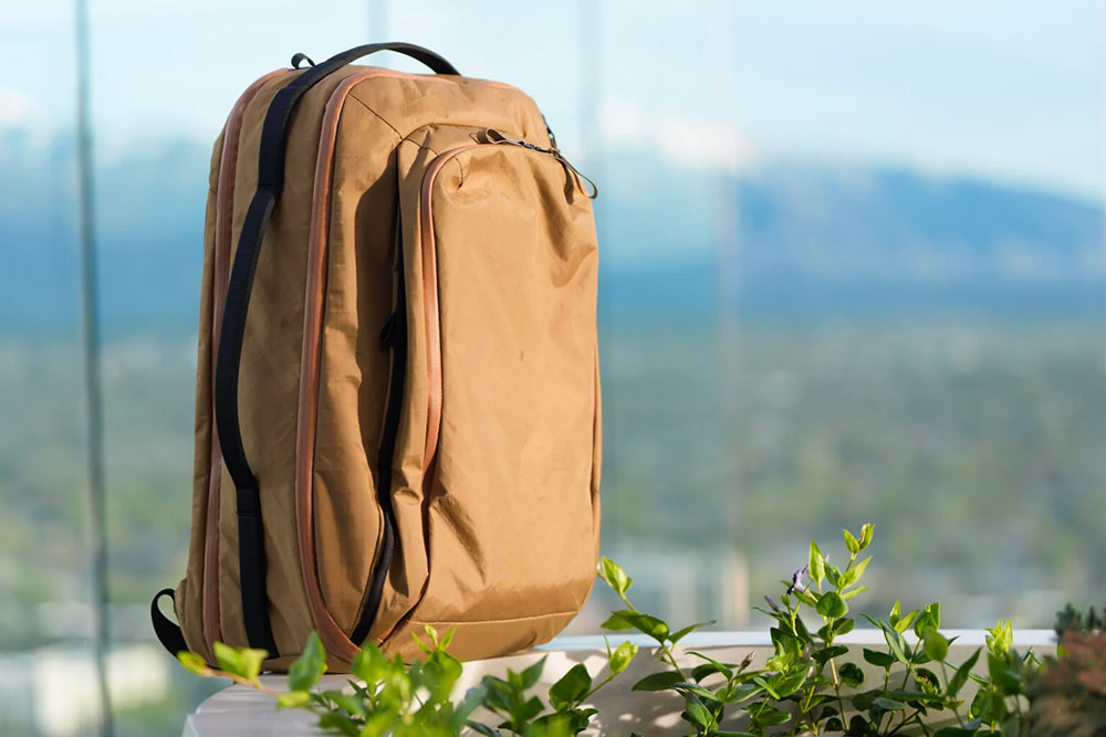 atlas-packs-one-camera-backpack-exibart-street-photography-02