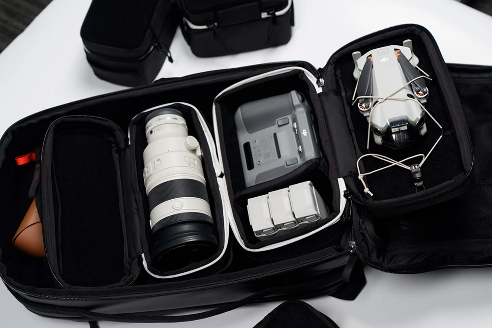 atlas-packs-one-camera-backpack-exibart-street-photography-07
