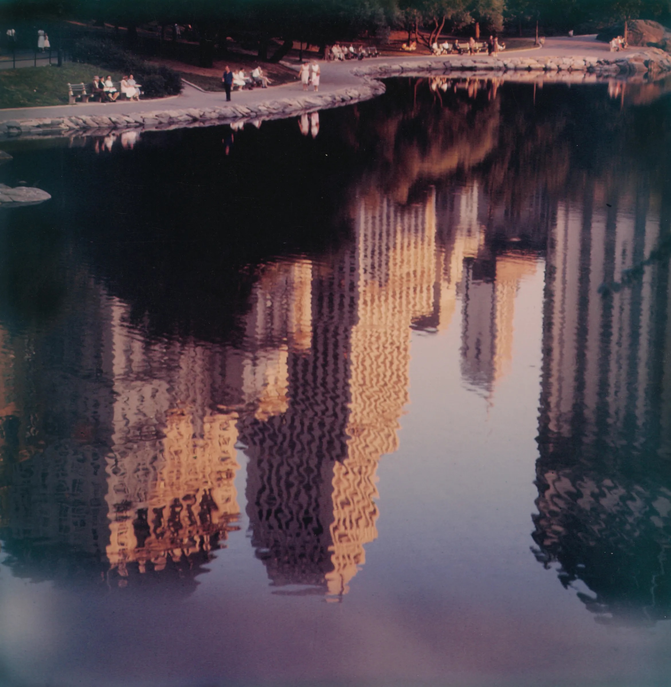 frank-paulin-unseen-color-1956-to-2008-exibart-street-photography-07
