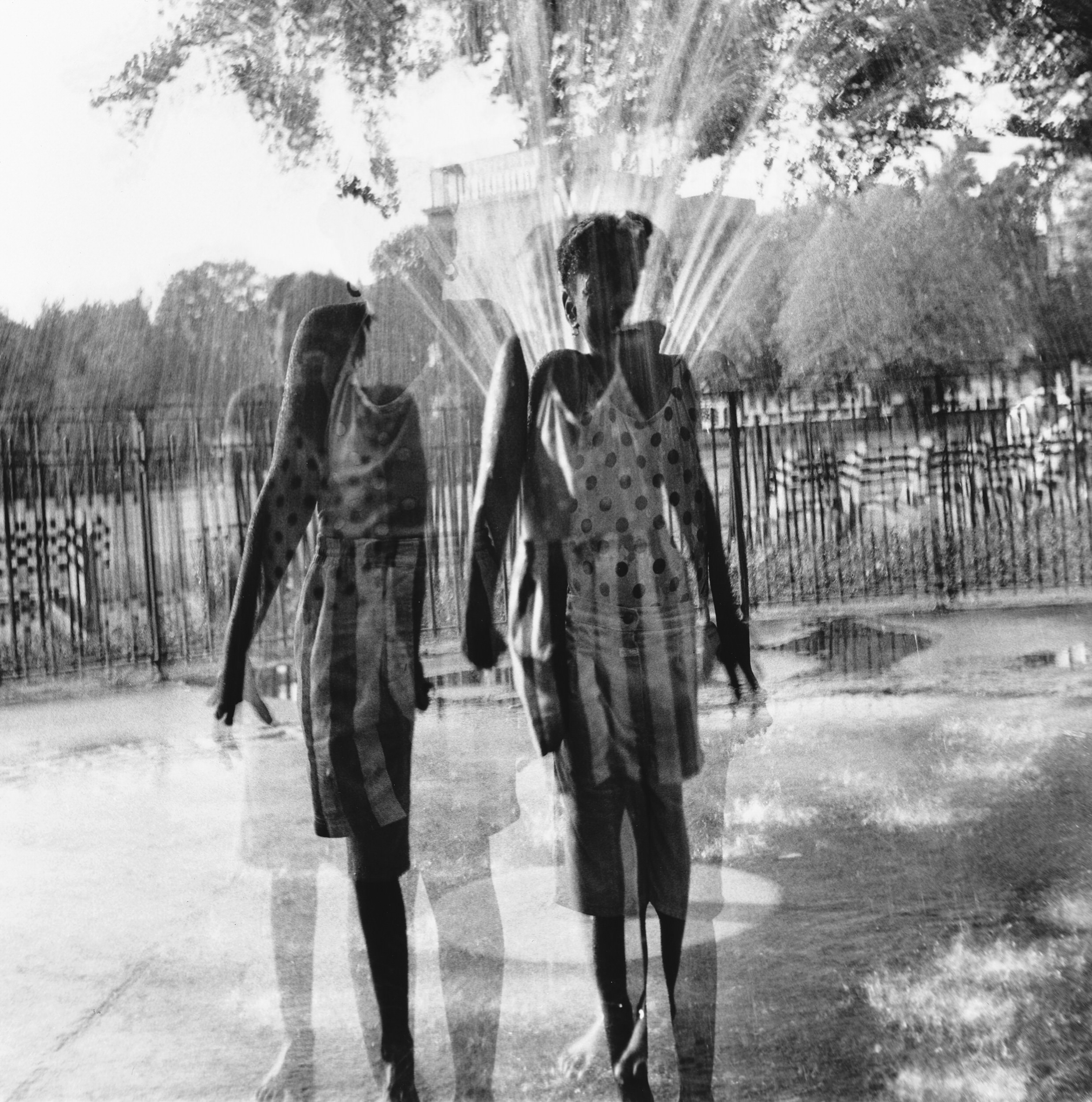 sophie-rivera-double-exposures-exibart-street-photography-07