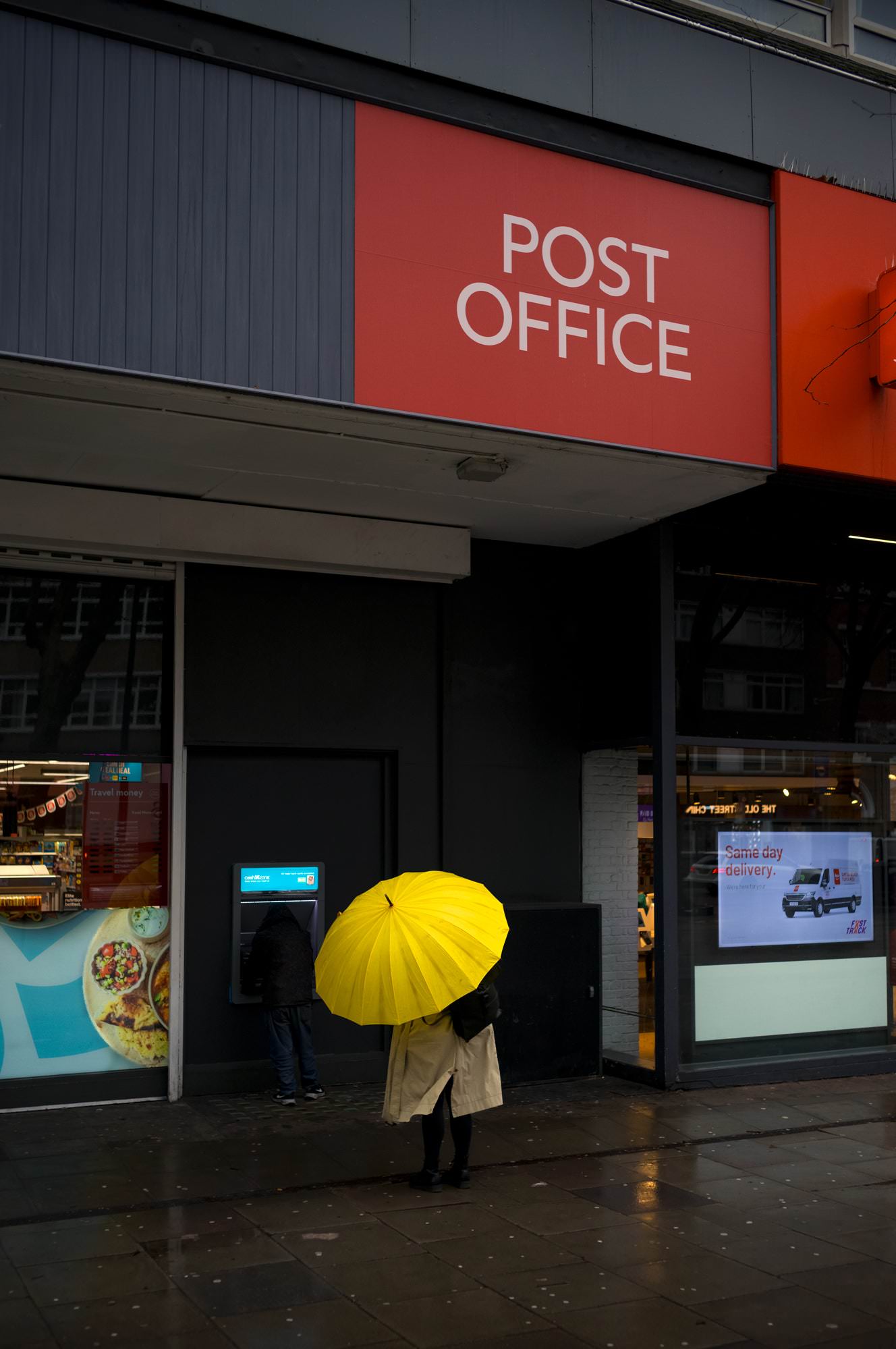 niall-mcdiarmid-colour-exibart-street-photography-04