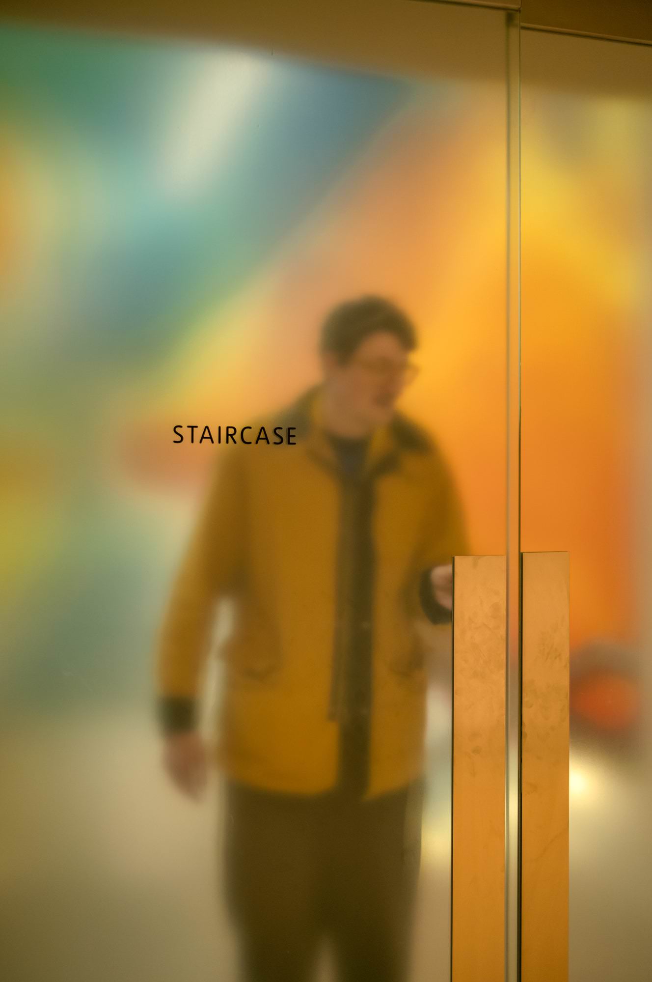 niall-mcdiarmid-colour-exibart-street-photography-08