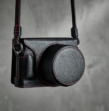 Oberwerth Unveils a Leather Case for the Leica D-Lux 8