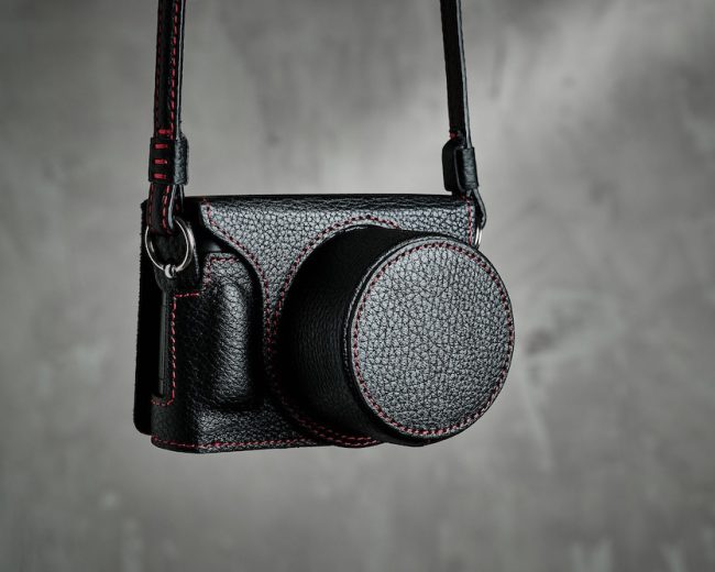 Oberwerth Unveils a Leather Case for the Leica D-Lux 8