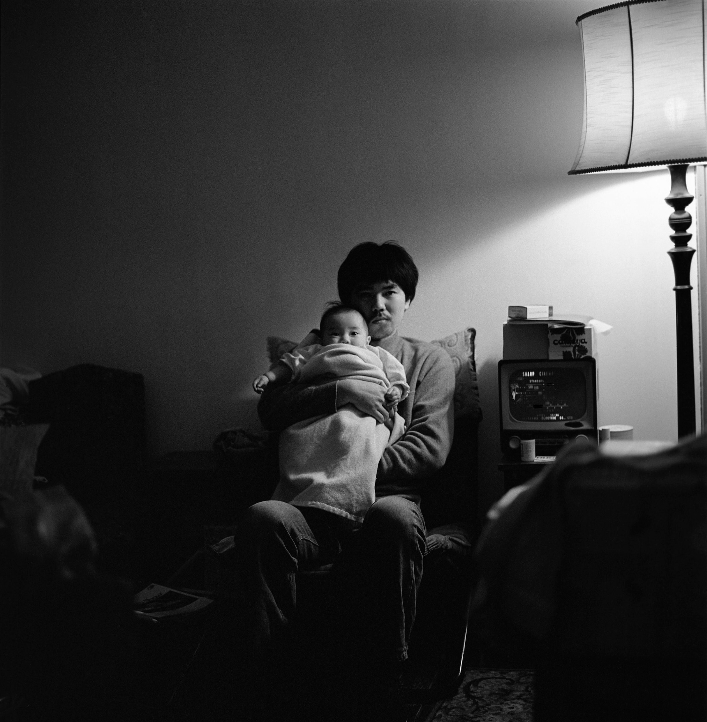 rinko-kawauchi-and-tokuko-ushioda-from-our-windows-exibart-street-photography-08