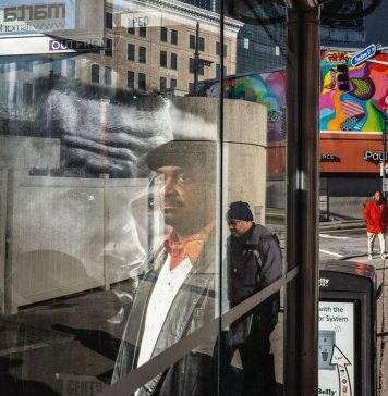 Alex Webb: Walking Blues