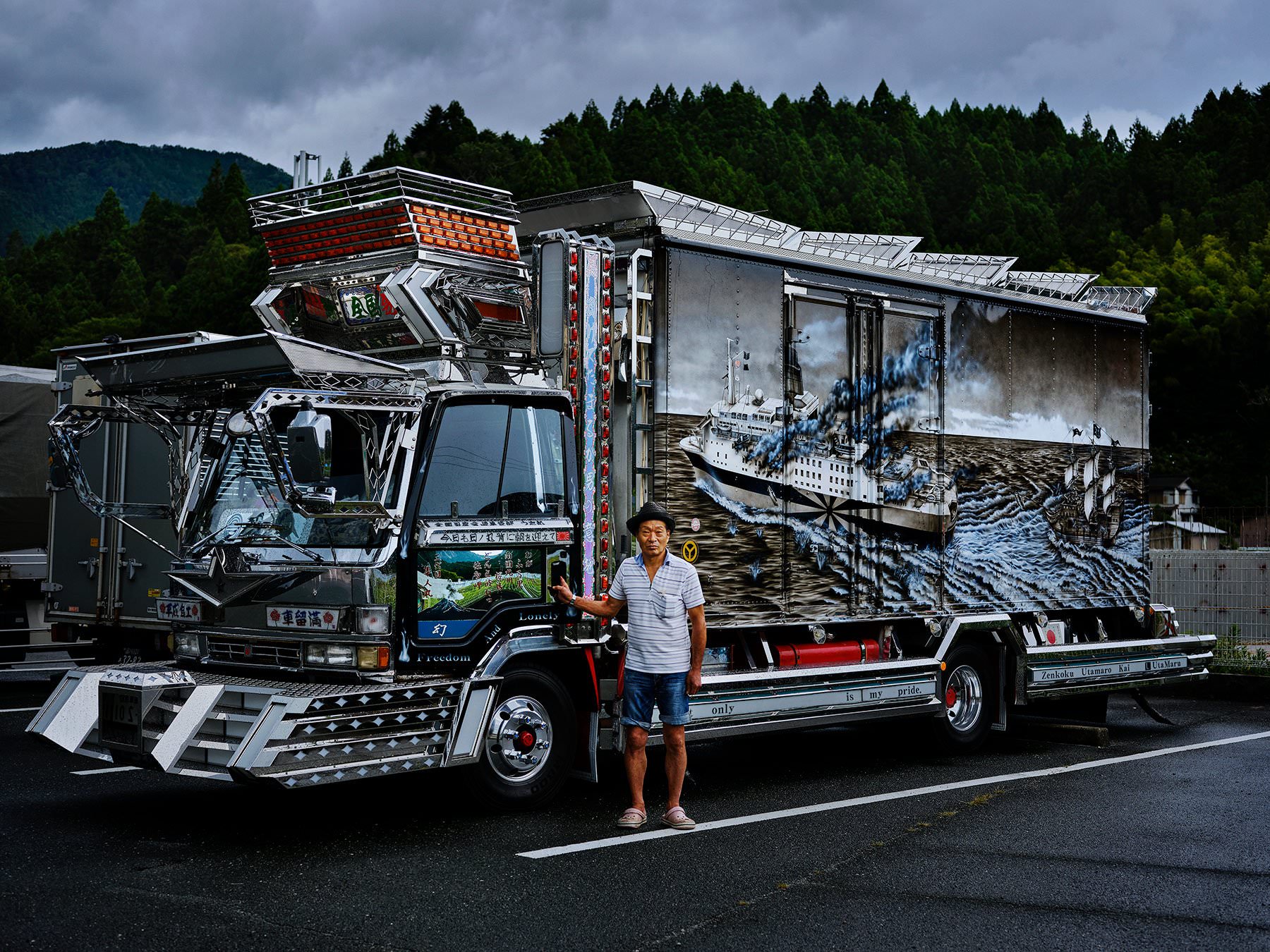 julie-glassberg-dekotora-exibart-street-photography-10