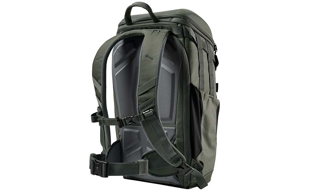 pelican-px35-aegis-camera-backpack-exibart-street-photography-02