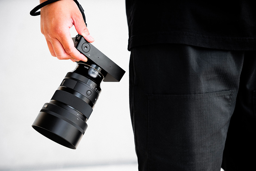 sigma-f-1-2-art-85mm-exibart-street-photography-02