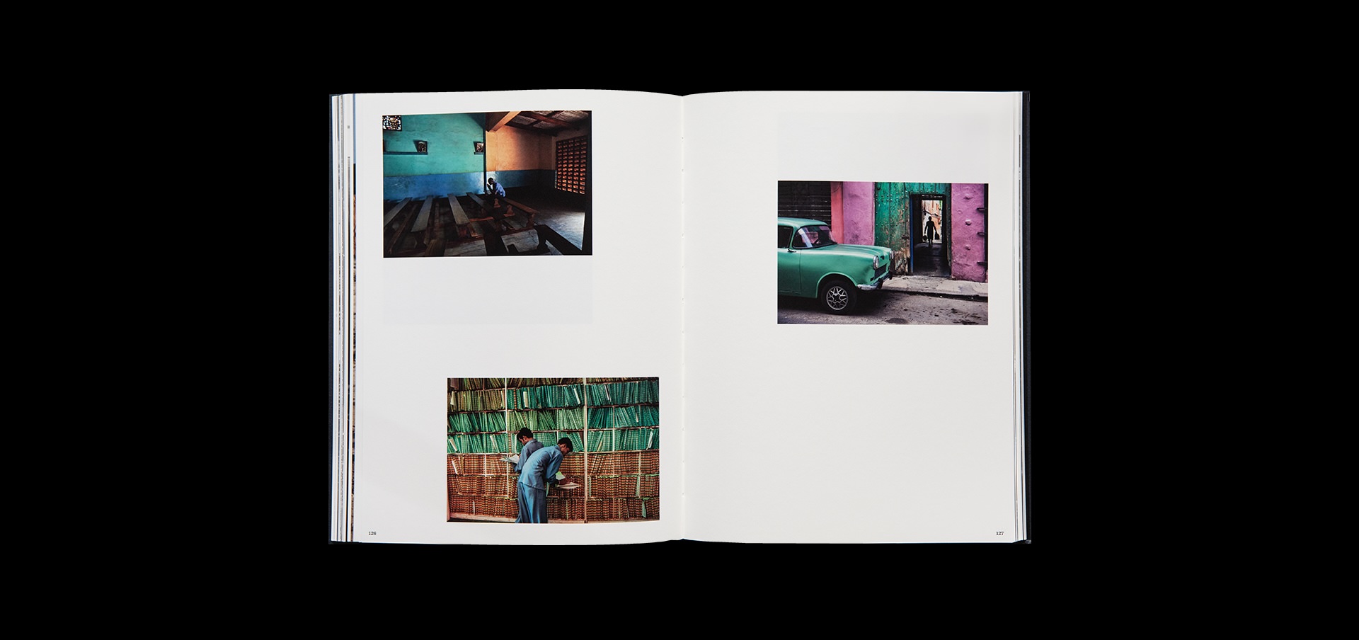steve-mccurry-the-haunted-eye-exibart-street-photography-06
