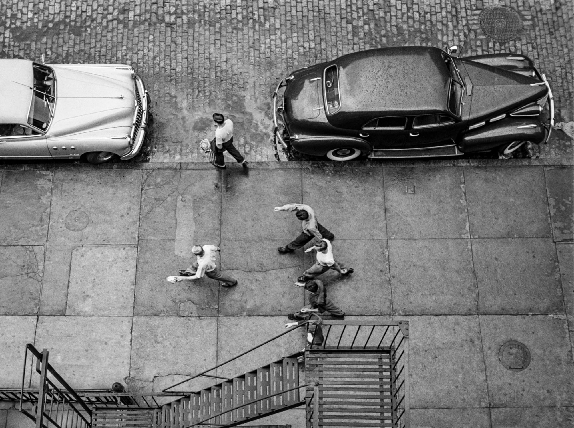 john-baer-the-extraordinary-ordinary-a-memoir-in-photographs-1945-1954-exibart-street-photography-10