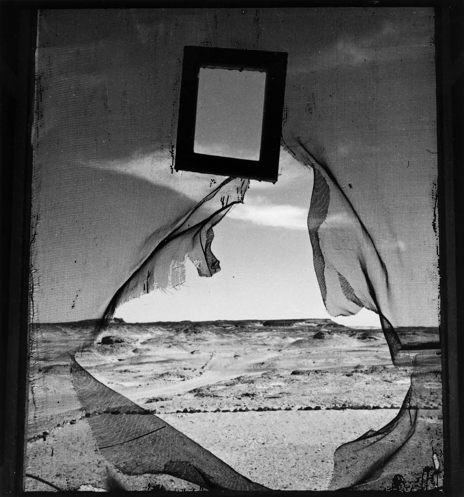 lee-miller-works-1930-1955-exibart-street-photography-05
