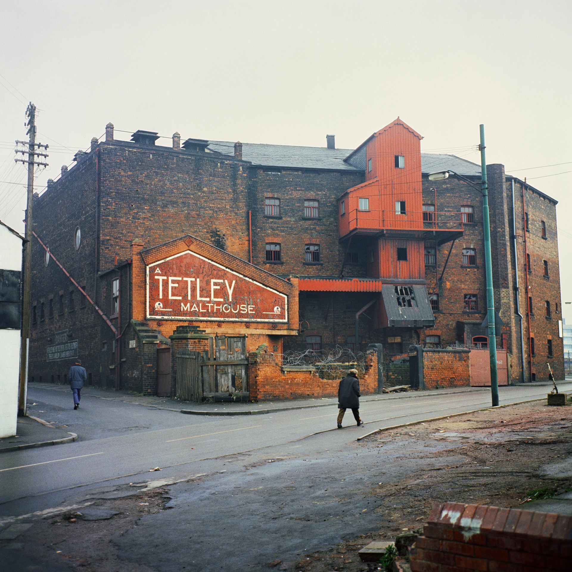 peter-mitchell-on-strange-and-familiar-ground-exibart-street-photography-08
