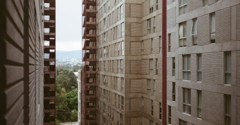 A sight between buildings