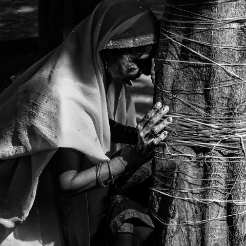 Worship rites. Orchha, 2018.