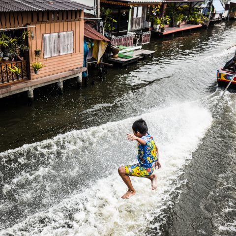 Tuffo nel canale