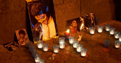 Le Roi est mort, vive le Roi!